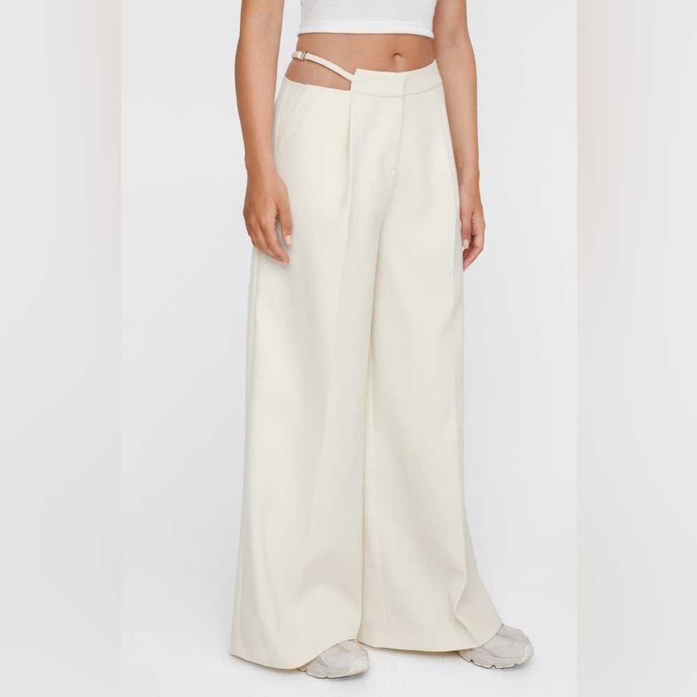 Nasty Gal Cutout Waist Wide Leg Pants Ivory Cream Trouser Business Casual